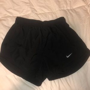 Black nike shorts XS ✔️